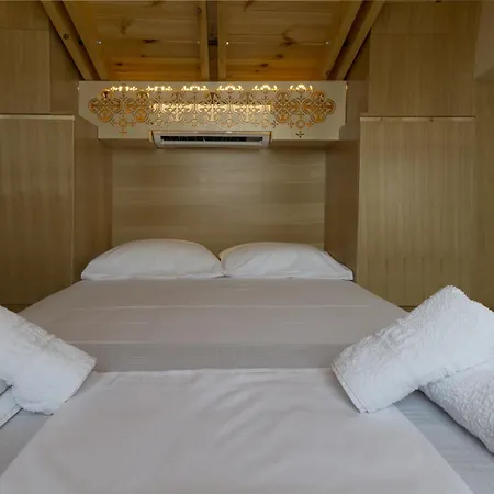 Вілла Evans House Ii