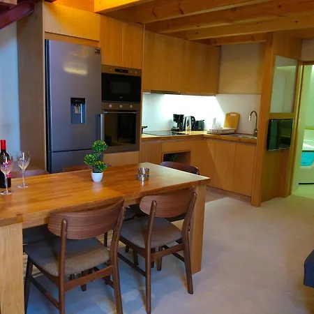 Evans House Ii * خانيا