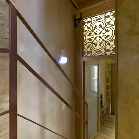 فيلة Evans House Ii